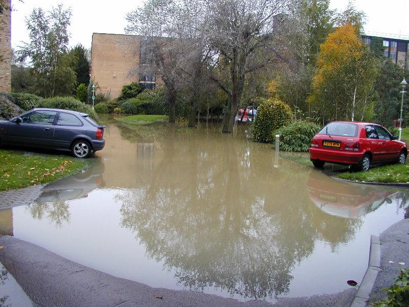 Mayflower House flats, not very close to river but cut off from outside world, Cambridge, England