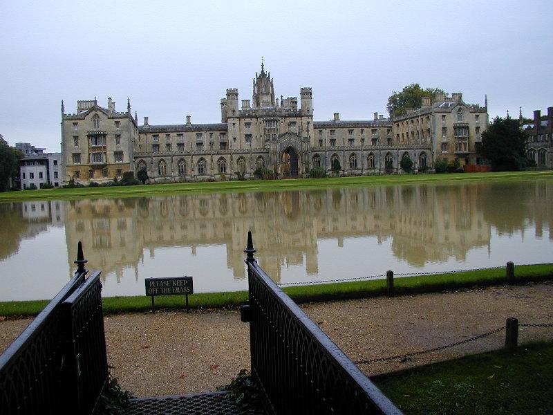 St John's College New Court, grounds a large lake, Cambridge, England