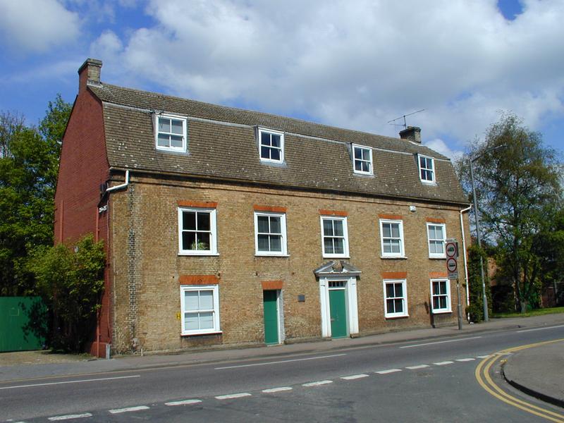 High Street, Chesterton: 25-27