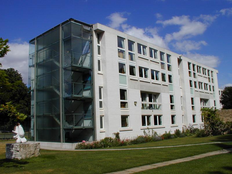 Murray Edwards College: Huntingdon Road: New Residences Block (Austin-Smith:Lord)