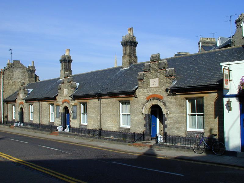 King Street: former almshouses, 117-127