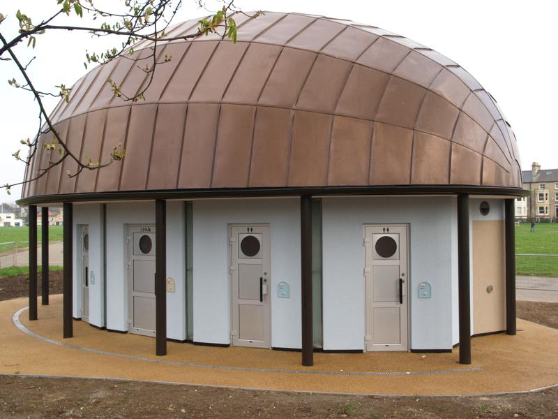Victoria Avenue: toilets (Freeland Rees Roberts)