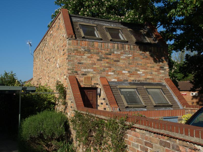 Church Street: 11A (Saunders Boston)
