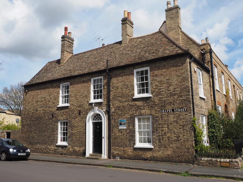 Chapel Street: 5