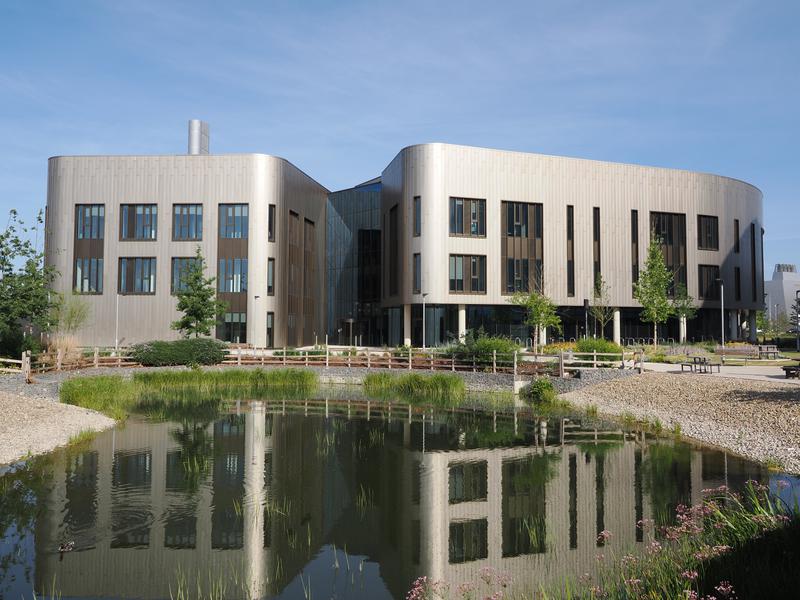 university: Francis Crick Avenue: Cambridge Heart and Lung Research Institute (Fairhursts Design Group, R H Partnership)