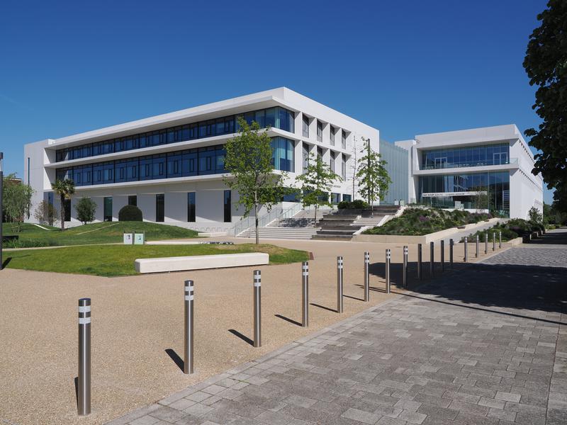 university: JJ Thomson Avenue: Cavendish Laboratory, Ray Dolby Centre (Jestico and Whiles)