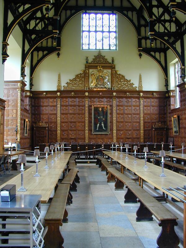Cambridge, England: Trinity College: dining hall interior (with portrait of Henry VIII)