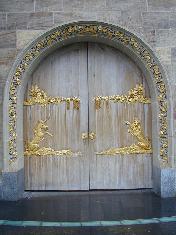 Edinburgh, Scotland: Queen's Gallery: door (2002, Benjamin Tindall Architects)