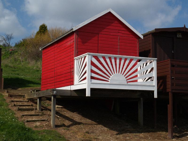 Walton-on-the-Naze, England: beach: beach hut