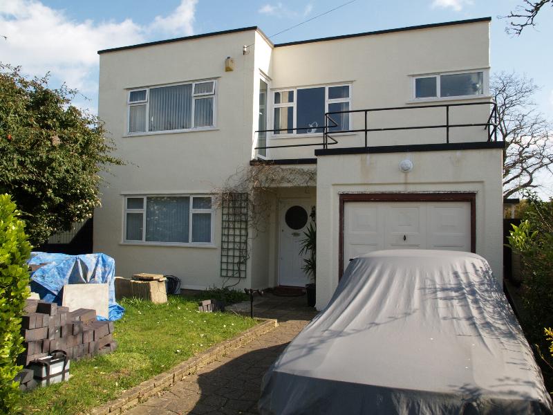 Frinton-on-Sea, England: Graces Walk: 5 (1935-1938, J.T. Shelton)