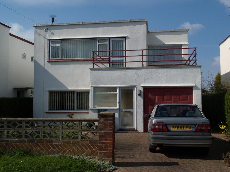 Frinton-on-Sea, England: Graces Walk: 14 (1935-1938, J.T. Shelton)