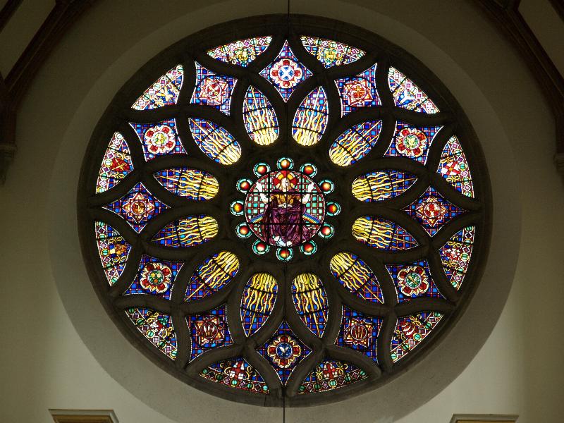 Bishop's Stortford, England: All Saints', Hockerill: Rose Window (1937, Hugh Easton)