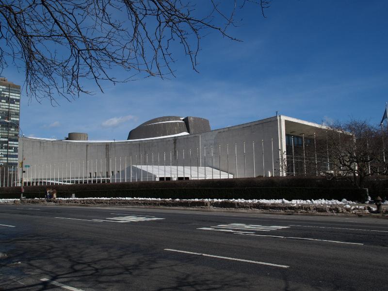 New York City, NY: United Nations (First Avenue), General Assembly Building: view (1947-1953, Le Corbusier, Oscar Niemeyer, Sir Howard Robertson, et al. with Harrison and Abramovitz)