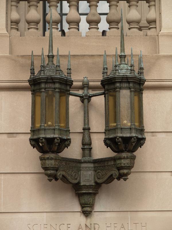 Boston, Massachusetts (MA): First Church of Christian Scientist: lanterns (c 1900)