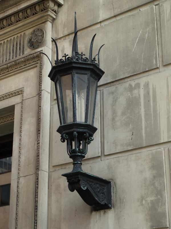 Buffalo, New York (NY): Liberty (Bank) Building (originally German-American Bank): lantern (1925, architect Alfred Bossom)
