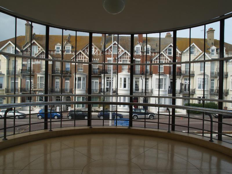 Bexhill-on-Sea, England: De La Warr Pavilion: north stairwell windows (1935, Erich Mendelsohn and Serge Chermayeff; restored 2005, John McAslan and Partners)
