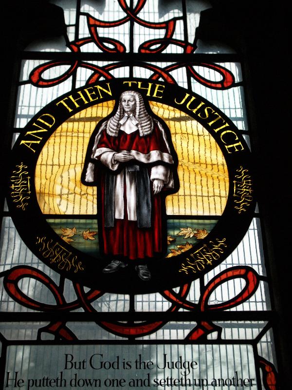 Oundle, England: Oundle School Chapel: The Judge (The Seven Ages of Man, 1956, Hugh Easton)