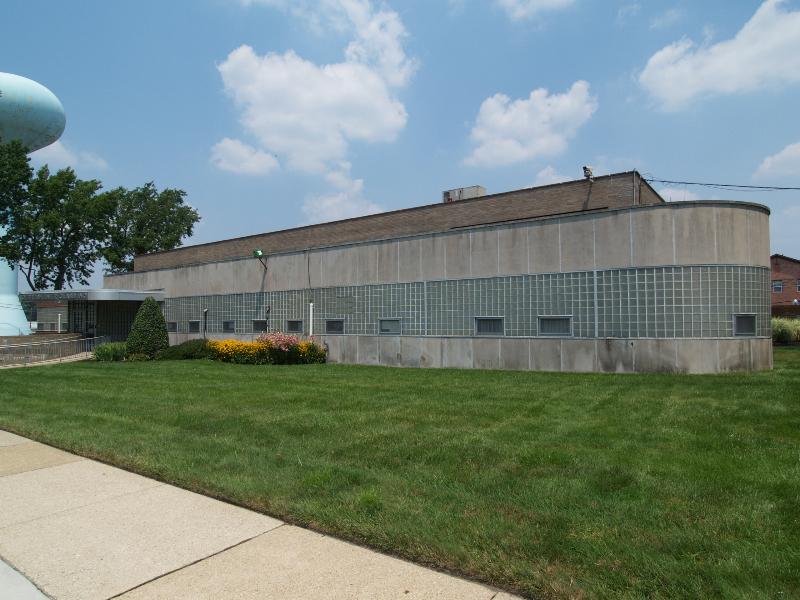 Vineland, New Jersey (NJ): Gerresheimer (ex-Kimble) Glass: view (1937, architect William Lescaze)