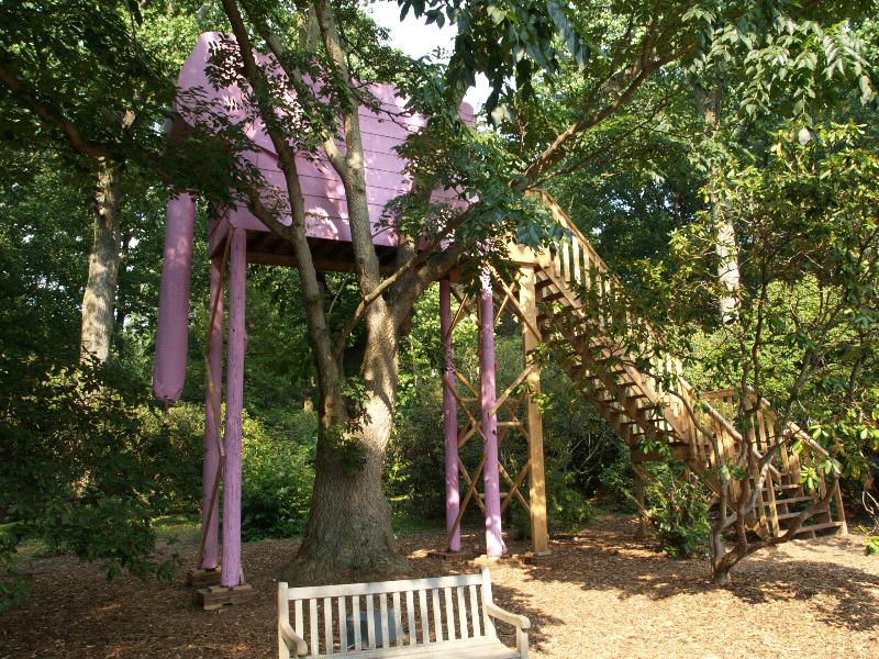 Media, Pennsylvania (PA): Tyler Aboretum: 'Scared Silly' (pink elephant) (2008, designer and builder Ben Chandler, Chris McNichol, Michael Kinsley, and Surplus Salvage) (part of 'Totally Terrific Treehouses')