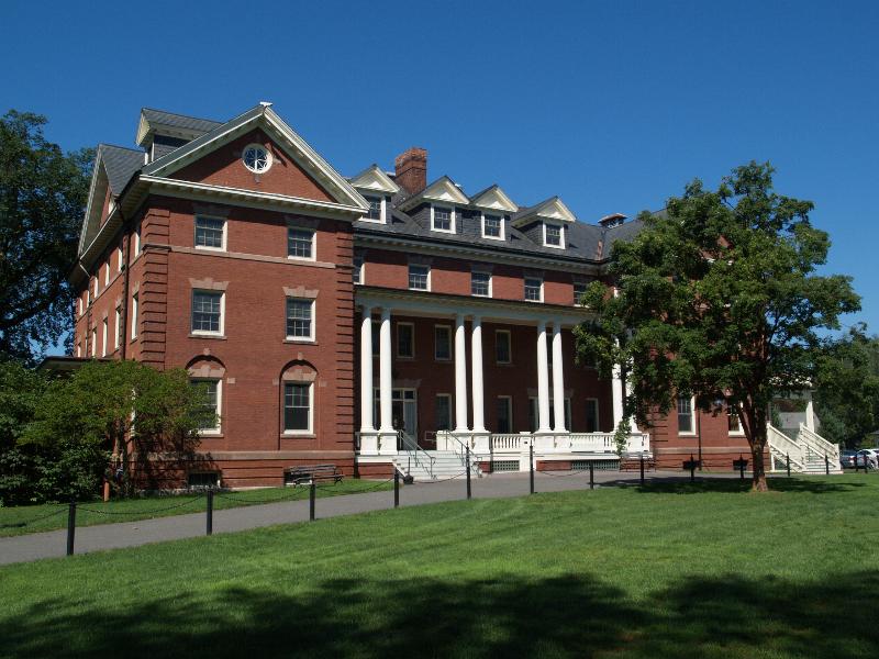 Northampton, Massachusetts (MA): Smith College: Chapin House (1903, Rand and Skinner)