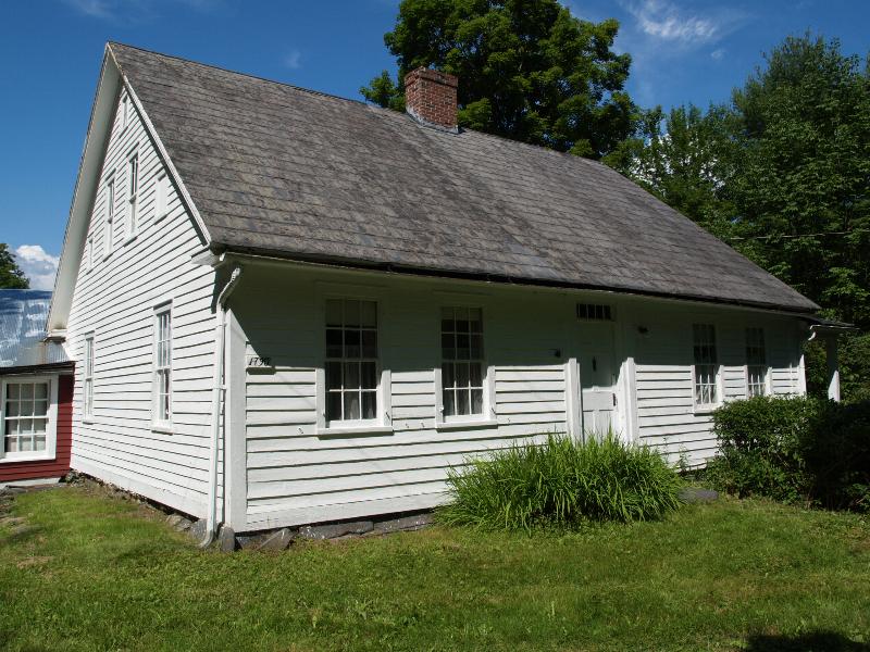 Plainfield, Massachusetts (MA): Lincoln Hill (Lincoln Street): white house, summer (built 1790s, possibly home of the Mountain Miller, Joseph Beals)