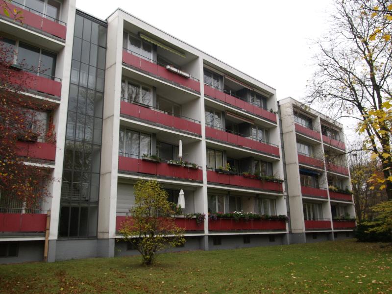 Berlin, Germany: Klopstockstrasse 19-23: view (built for Interbau 1957, architect Wassili Luckhardt and Hoffman)