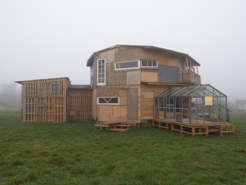 Bourn, England: Wysing Arts Centre: Amphis, view from rear (2008, designed by Folke Koebberling and Martin Kaltwasser)