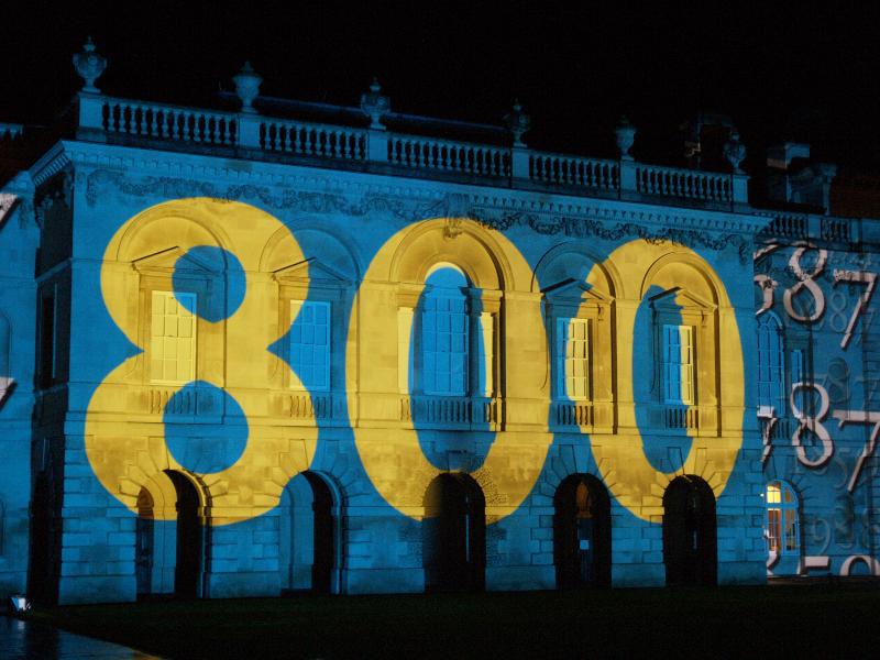 Cambridge, England: Old Schools: light show: 800 years old (Cambridge University 800th anniversary light show, officially 17-19 January 2009, light artist Ross Ashton)