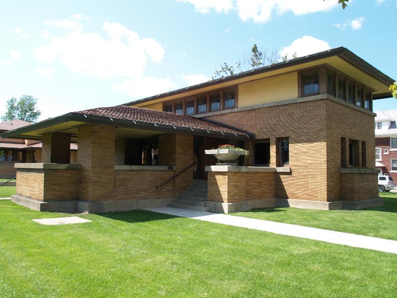 Buffalo, New York (NY): George Barton House: view (1903, architect Frank Lloyd Wright)