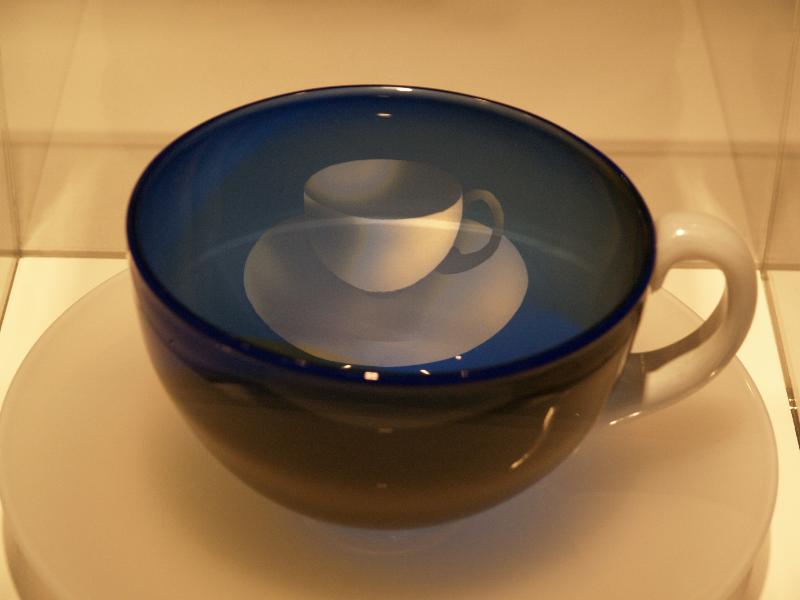 Corning, New York (NY): Corning Museum of Glass: Cup and Cup (1986, artist Ann Wolff)