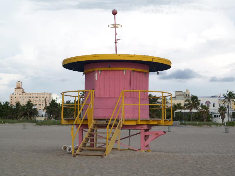 Miami Beach, Florida (FL): beach: yellow and pink beach hut