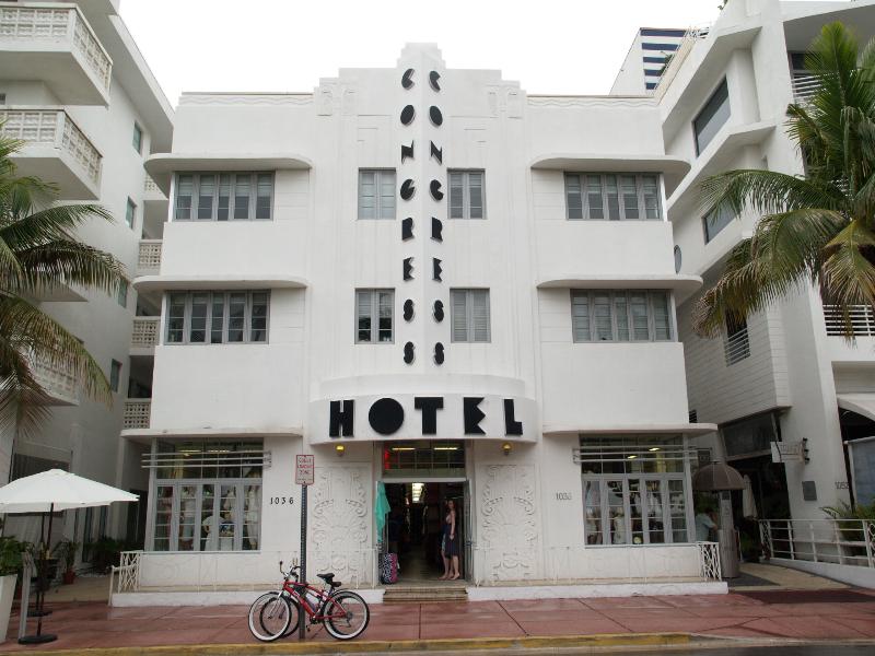Miami Beach, Florida (FL): Congress Hotel, Ocean Drive: view (1936, architect Henry Hohauser)