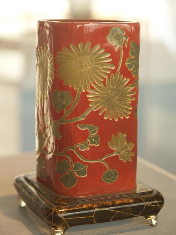 Richmond, Virginia (VA): Virginia Museum of Fine Arts: vase (c 1885, Eugene Rousseau)