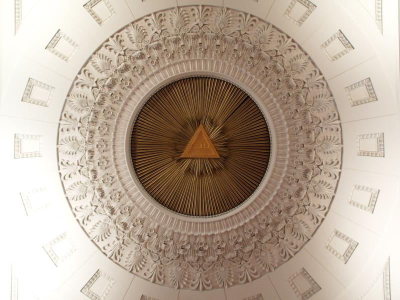 Richmond, Virginia (VA): St Paul's Episcopal Church: central ceiling medallion (1845, architect Thomas S. Stewart)