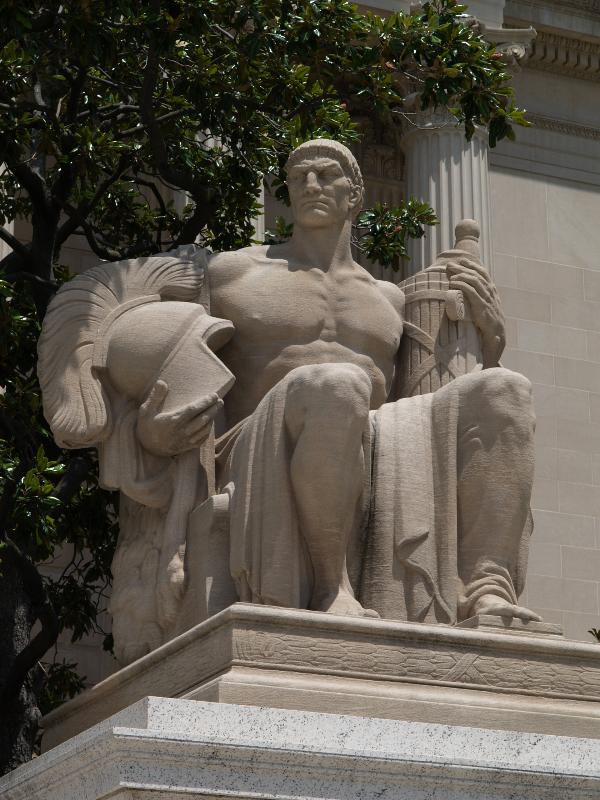 Washington, DC: National Archives Building (Constitution Avenue NW): Guardianship (1933-1935, sculptor James Earle Fraser)