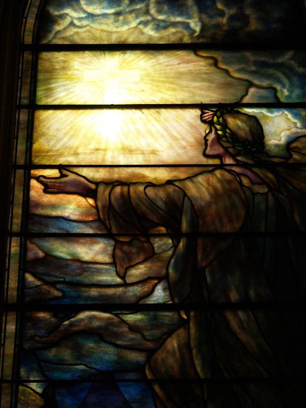 Baltimore, Maryland (MD): Brown Memorial Park Avenue Presbyterian Church: Lead Kindly Light (c 1905, Tiffany Studios)