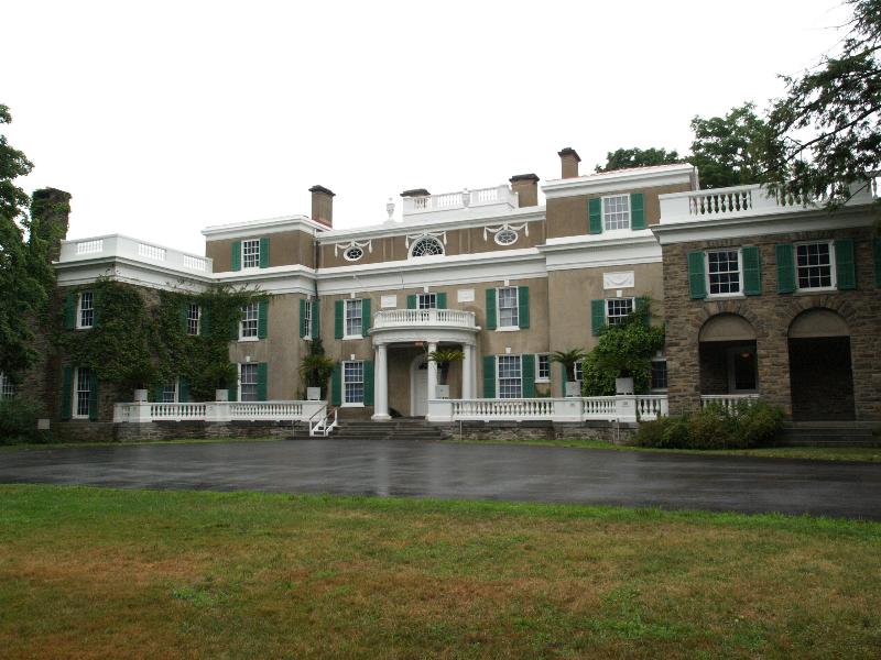 Hyde Park, New York (NY): Springwood (Home of Franklin D. Roosevelt): view of house