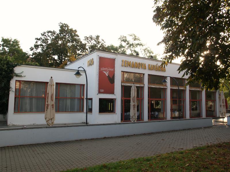 Brno, Czech Republic: Park Koliste, Zemanova Kavarna (Cafe Zeman): view (1925, Bohuslav Fuchs, demolished 1964, rebuilt 1994-1995)
