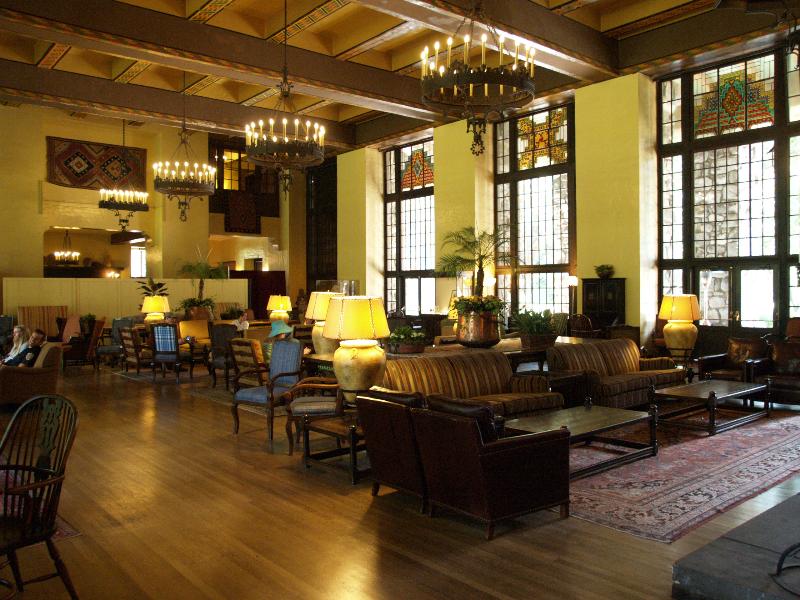 Yosemite National Park, California (CA): Ahwahnee Hotel: Great Lounge (1926-1927, architect Gilbert Stanley Underwood, interior design Phyllis Ackerman and Arthur Upham Pope)
