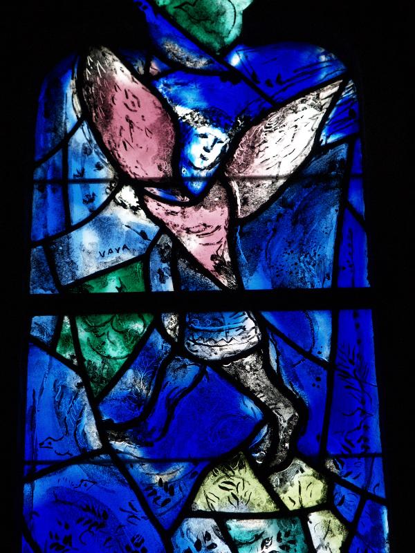 Tudeley, England: All Saints' Church: south chancel window, detail (installed 1967-1985, Marc Chagall)
