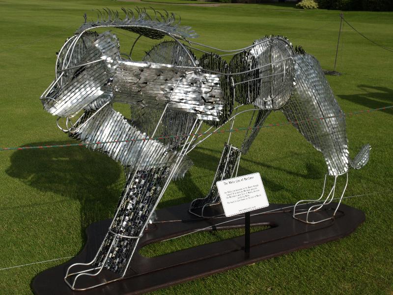 Cambridge, England: King's College: The White Lion of Mortimer (2012, Tom Hiscocks)