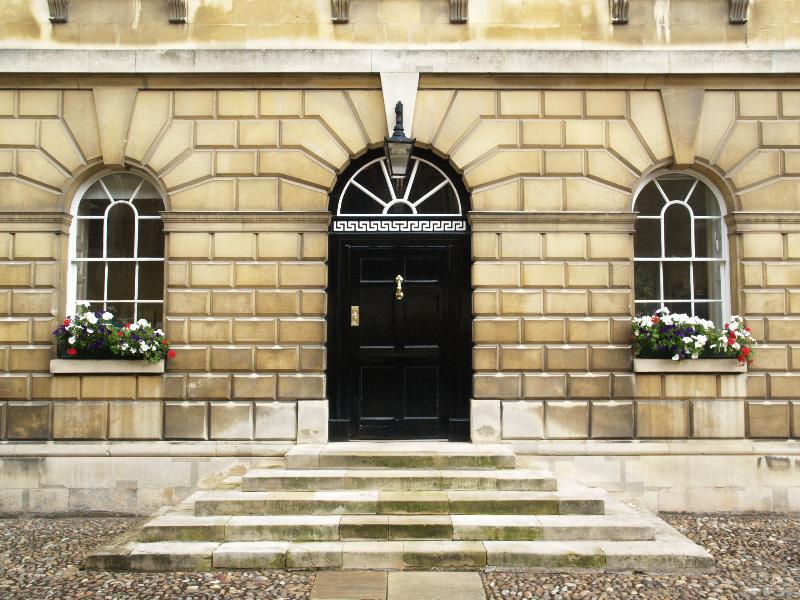 Cambridge, England: Peterhouse: Burrough's Building, entrance