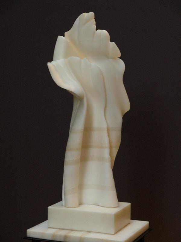 Cambridge, England: Newnham College: Esprit (2004, Helaine Blumenfeld)
