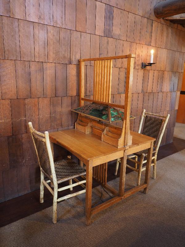 Yellowstone National Park, Wyoming (WY): Old Faithful Inn: desk