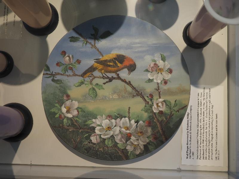 Sandwich, Massachusetts (MA): Sandwich Glass Museum: plaque with bird (ca. 1885, decorated by Friedman Miller, attributed to Boston & Sandwich Glass Company)