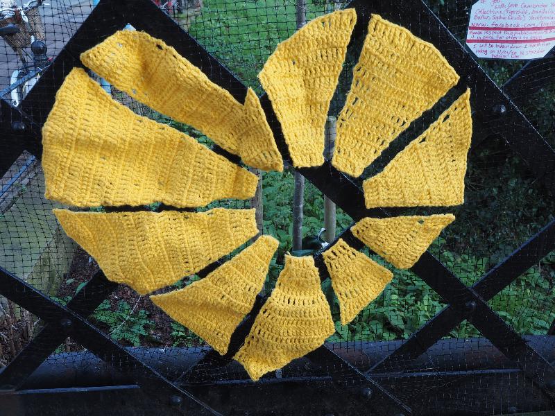 Cambridge, England: Jesus Lock: sunshine for midwinter (displayed Dec 2019 - Feb 2020, made by Tigerchilli)