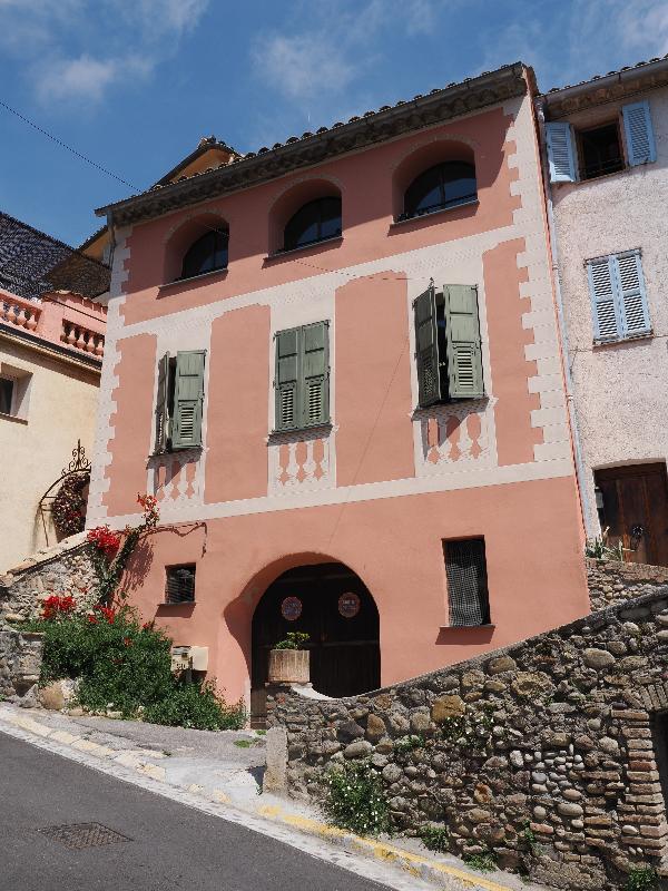 Cagnes-sur-Mer, France: Montee de la Bourgade: house (1962)