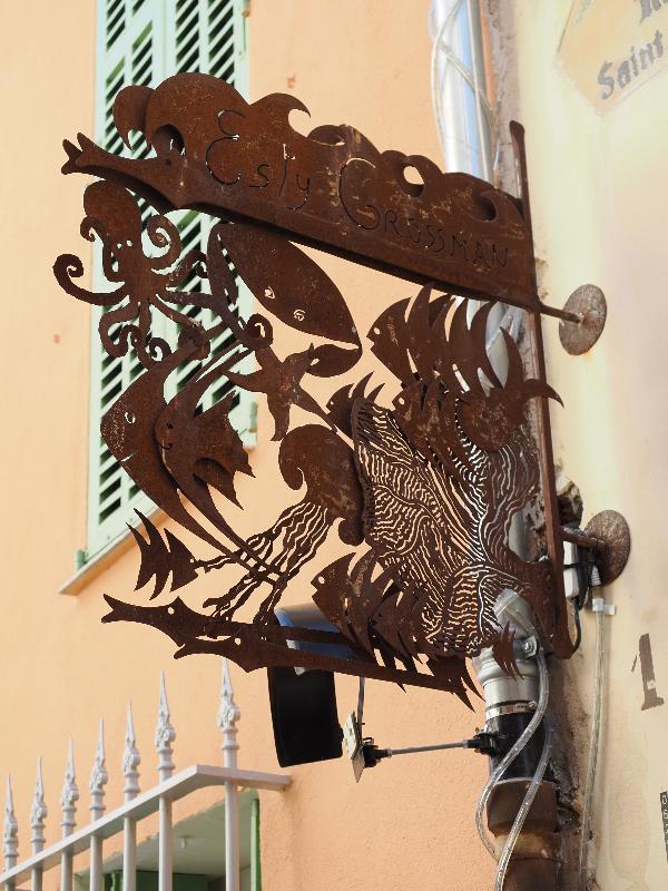 Cagnes-sur-Mer, France: Rue Saint-Roch: sign for Esty Grossman workshop