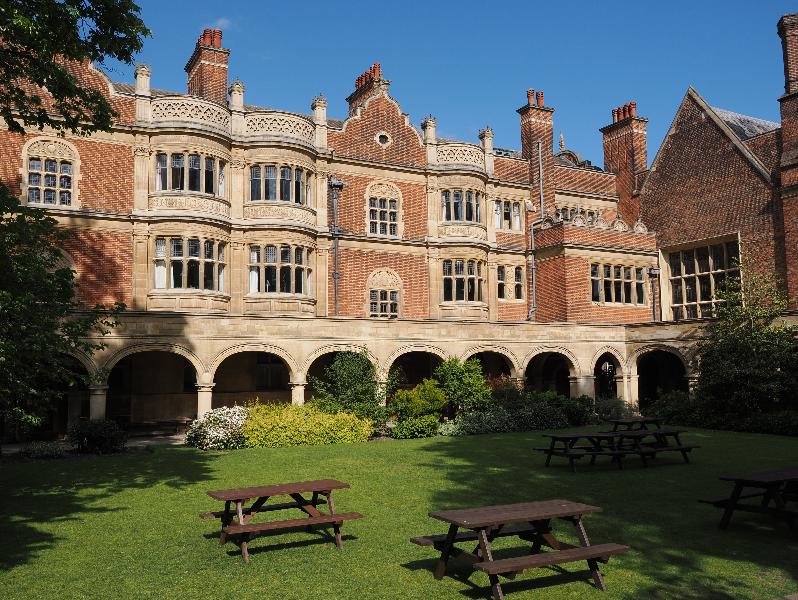 Cambridge, England: Sidney Sussex College: Cloister Court