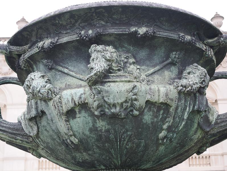Cambridge, England: Senate House: Warwick Vase, east side (copy of marble Roman original)